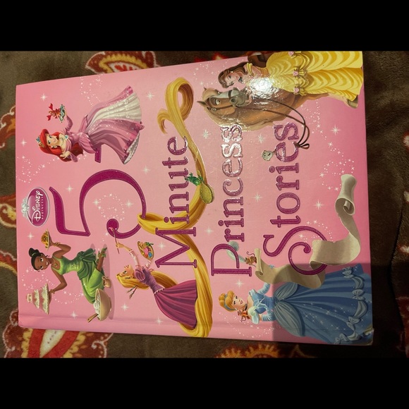 Girls Frozen Book lot of 4 books 2 are princess will switch for boys! - Picture 14 of 14